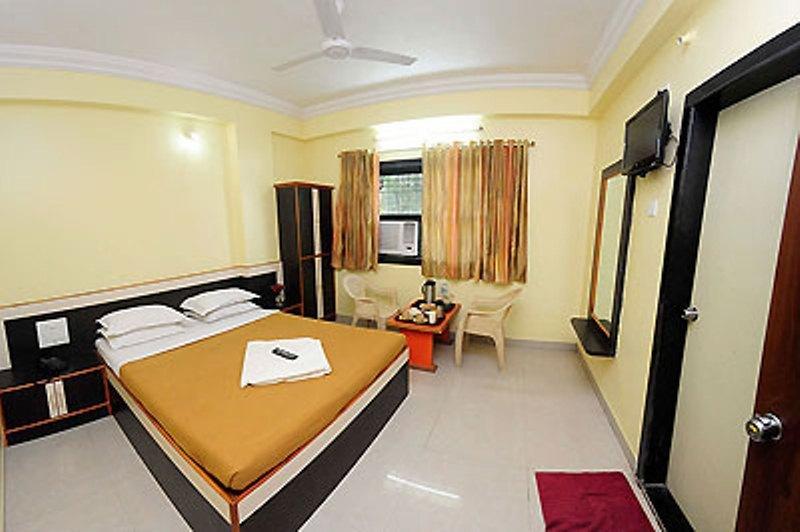 Sai Ganesh Hotel Shirdi Ruang foto